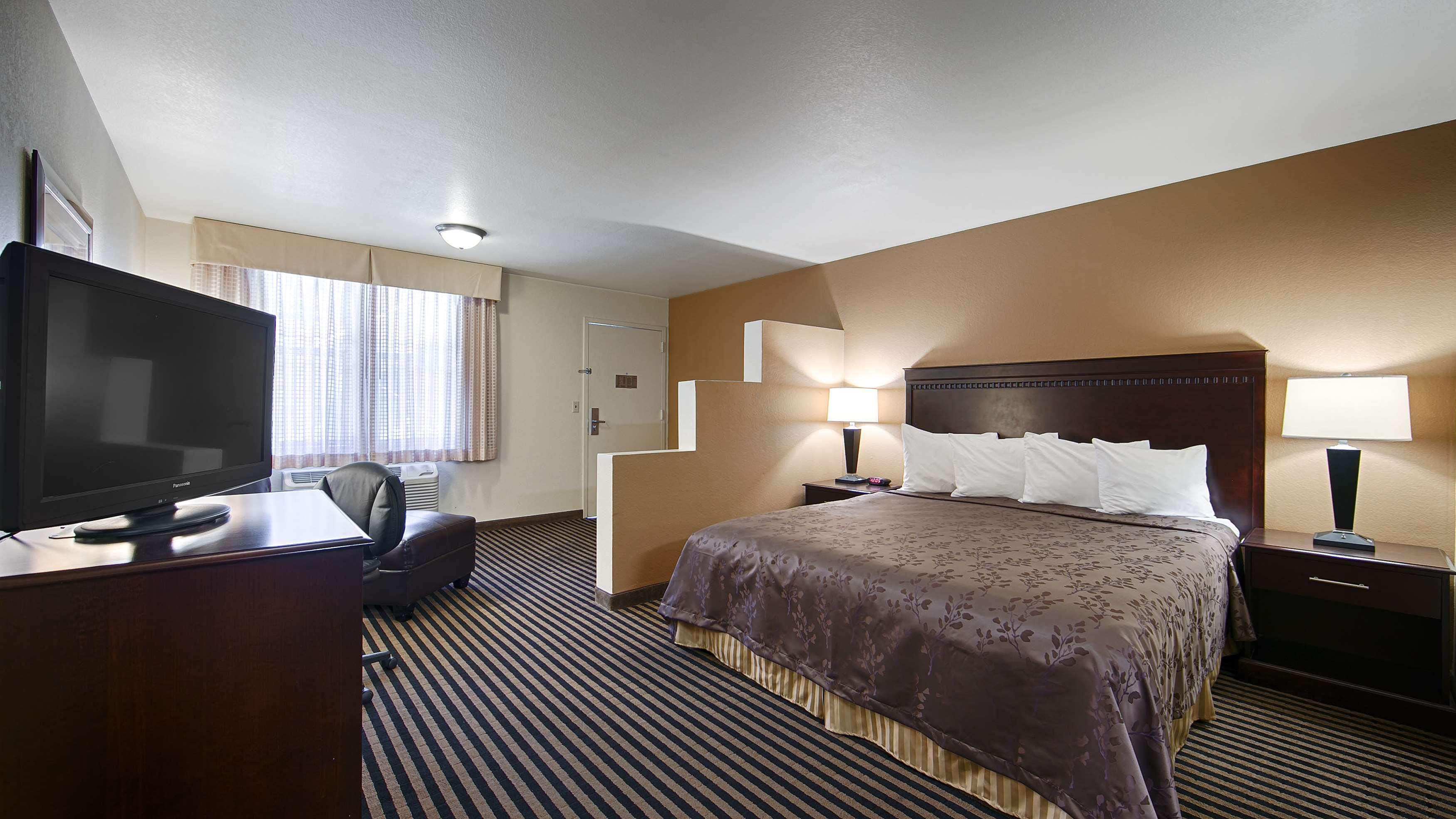 Best Western Marina State Beach Luaran gambar