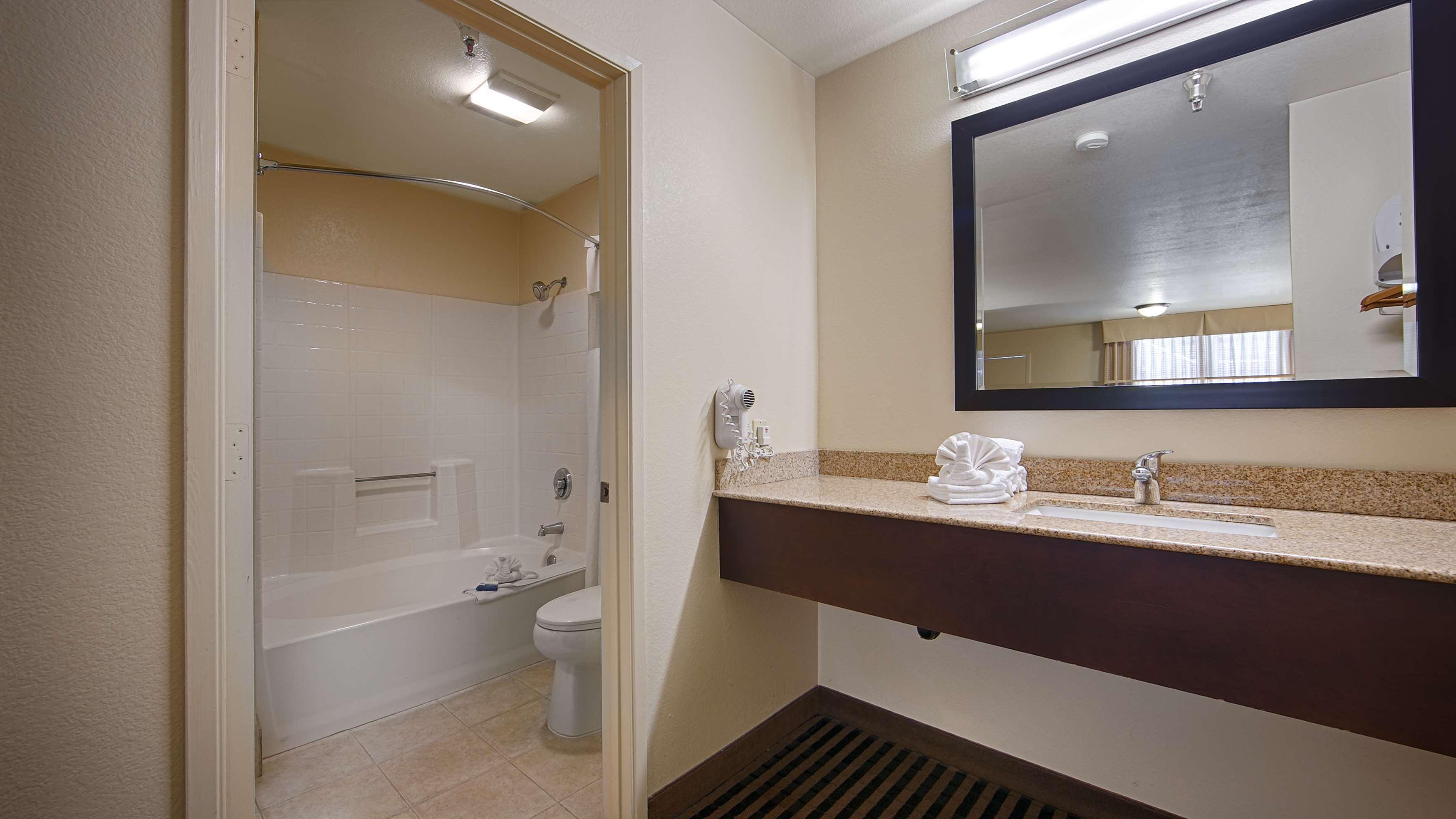 Best Western Marina State Beach Luaran gambar